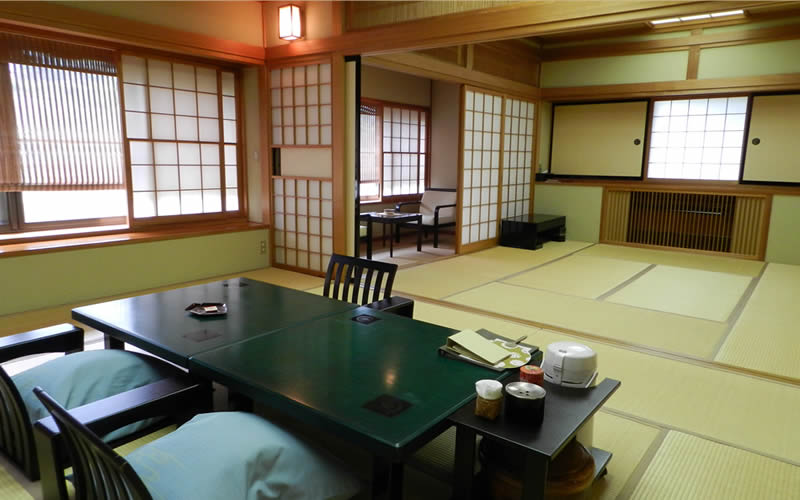 通常二間和室